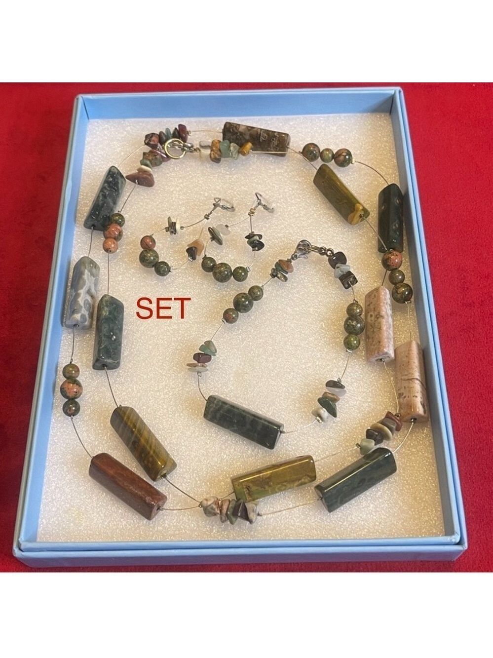 Earth Stone 3 piece Set: NWOT I think it was hand crafted by a local artist